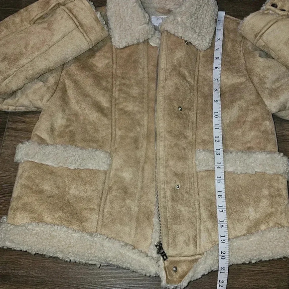 Zara Girls Faux Suede Sherpa Lined Coat SZ 13-14 - Picture 12 of 12